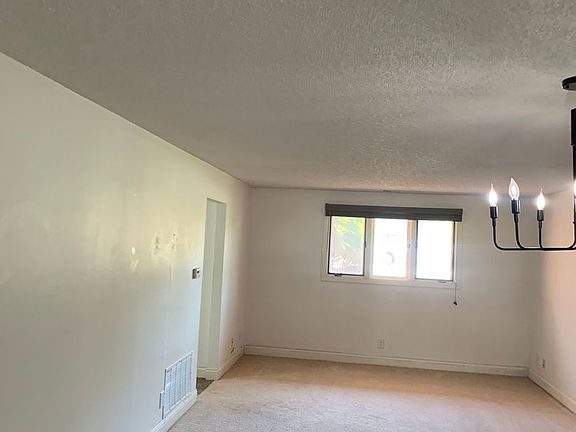 4th image of 454-458 N 27th St #454-01