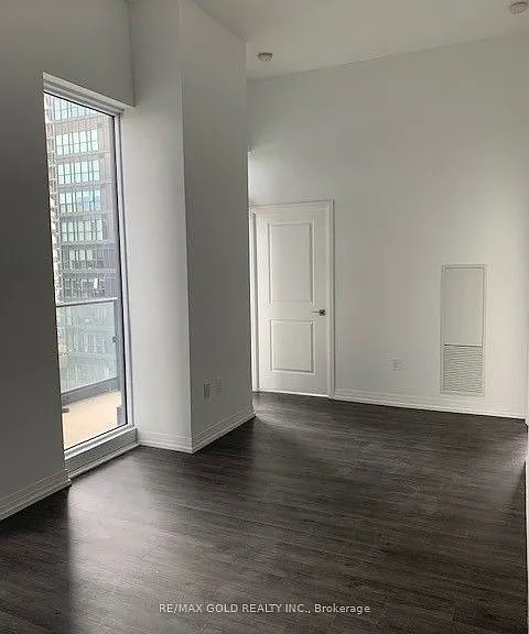 251 Jarvis St #1920 — Photo 7