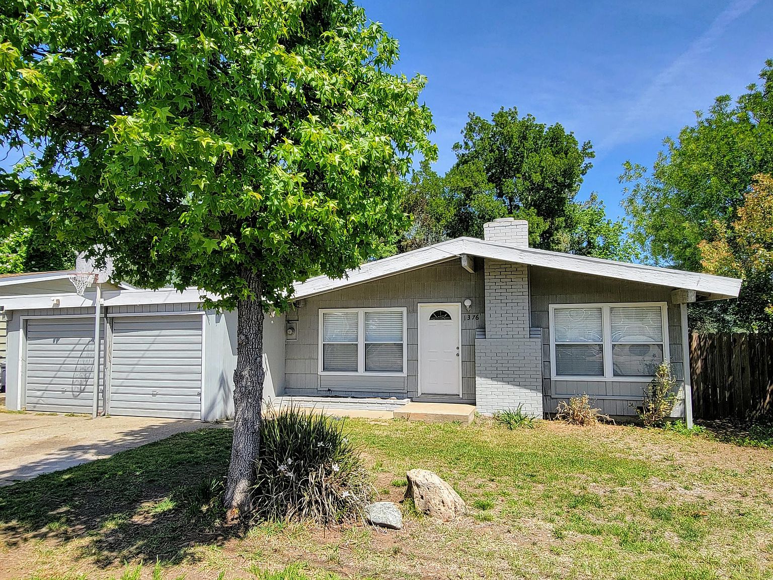 1376 Riviera Dr, Redding, CA 96001 Zillow
