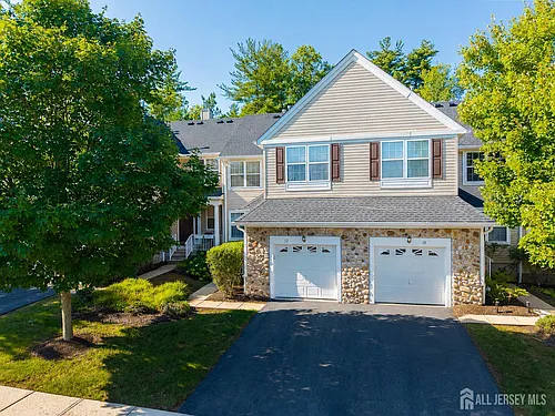 12 Scarlet Oak Dr Photo 1 12 Scarlet Oak Dr Photo 1