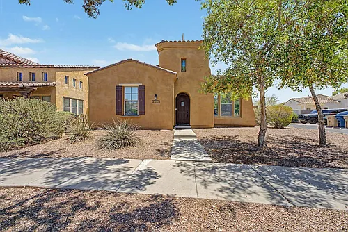 4561 N Golf Dr Photo 1