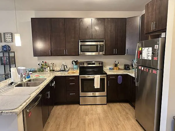 902 Drake St #306 — Photo 7