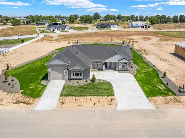 24910 Ardmore Ct, Caldwell, ID 83607