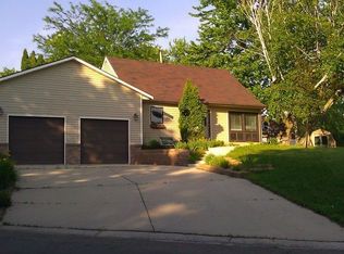 1302 Garfield Ave, Albert Lea, MN 56007