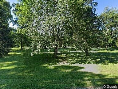 2nd image of 1025 Carpenter Rd