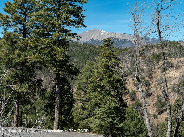 105-107 Lancelot Ct, Ruidoso, NM 88345