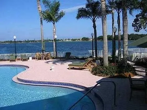 2861 N Oakland Forest Dr #301 — Photo 13