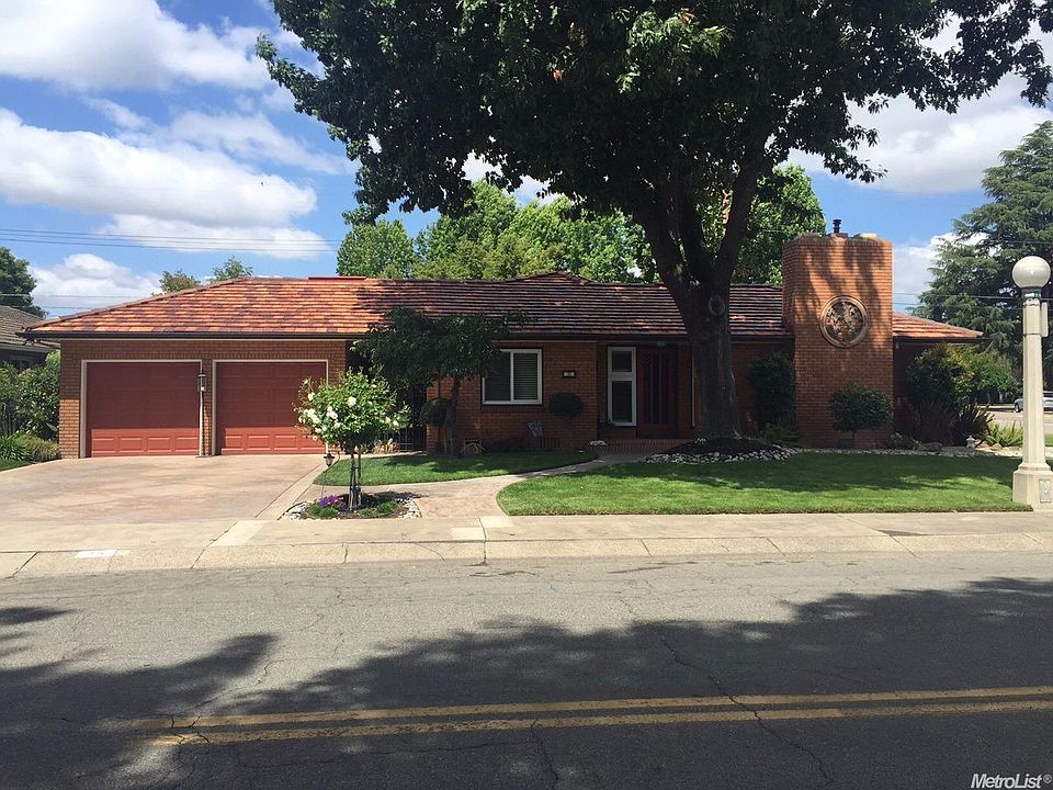 1st image of 25 N Orange Ave