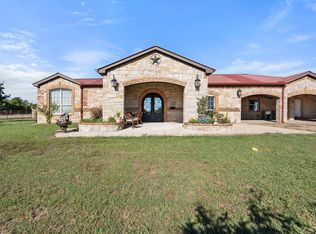 5916 Hickory Ct, Joshua, TX 76058