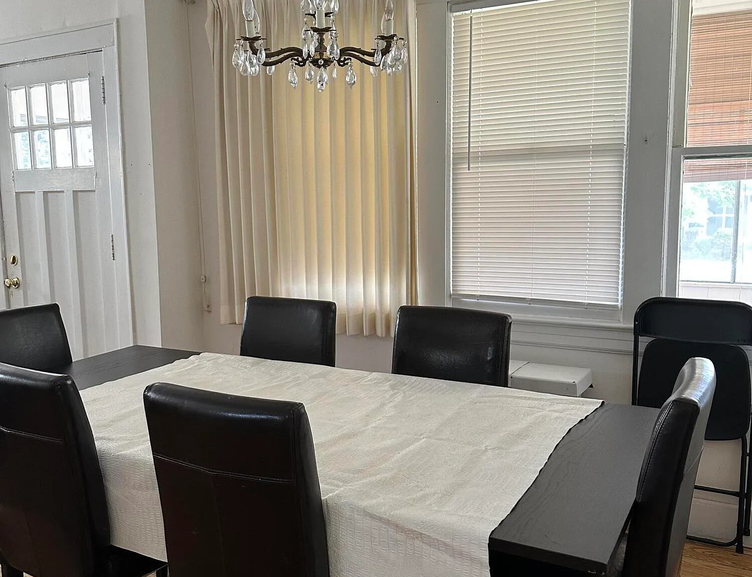 2 bed, $3,500 — Photo 3
