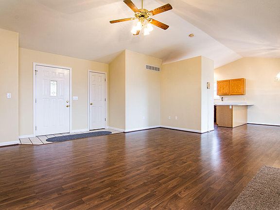 4th image of 49 Marina Way