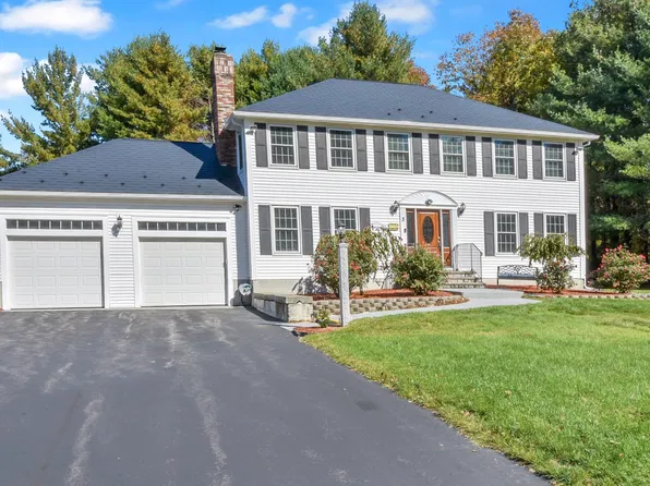 3 Natalie Cir, Franklin, MA 02038