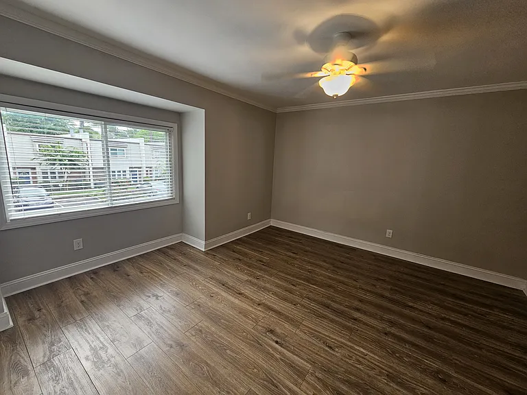 634 Cobblestone Dr — Photo 10