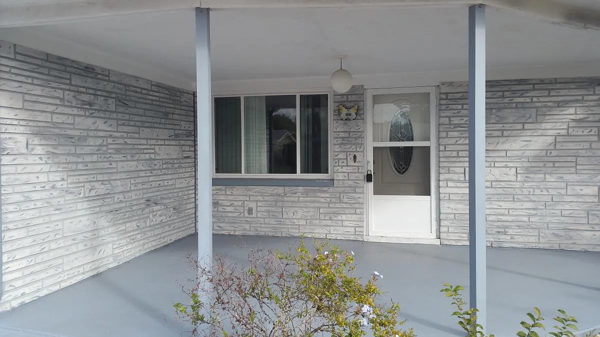 2 bed, 1.5 bath, 1240 sqft, $1,650 — Photo 1