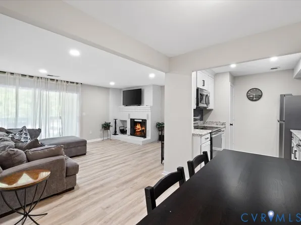 2121 Turtle Run Dr APT 8, Henrico, VA 23233