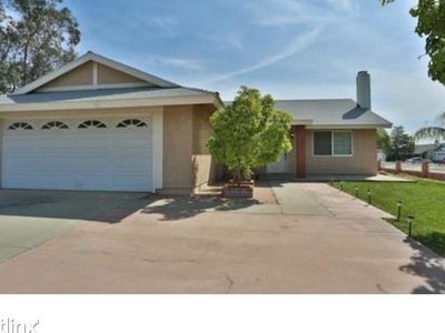 7425 Oleander Ave, Fontana, CA, 92336