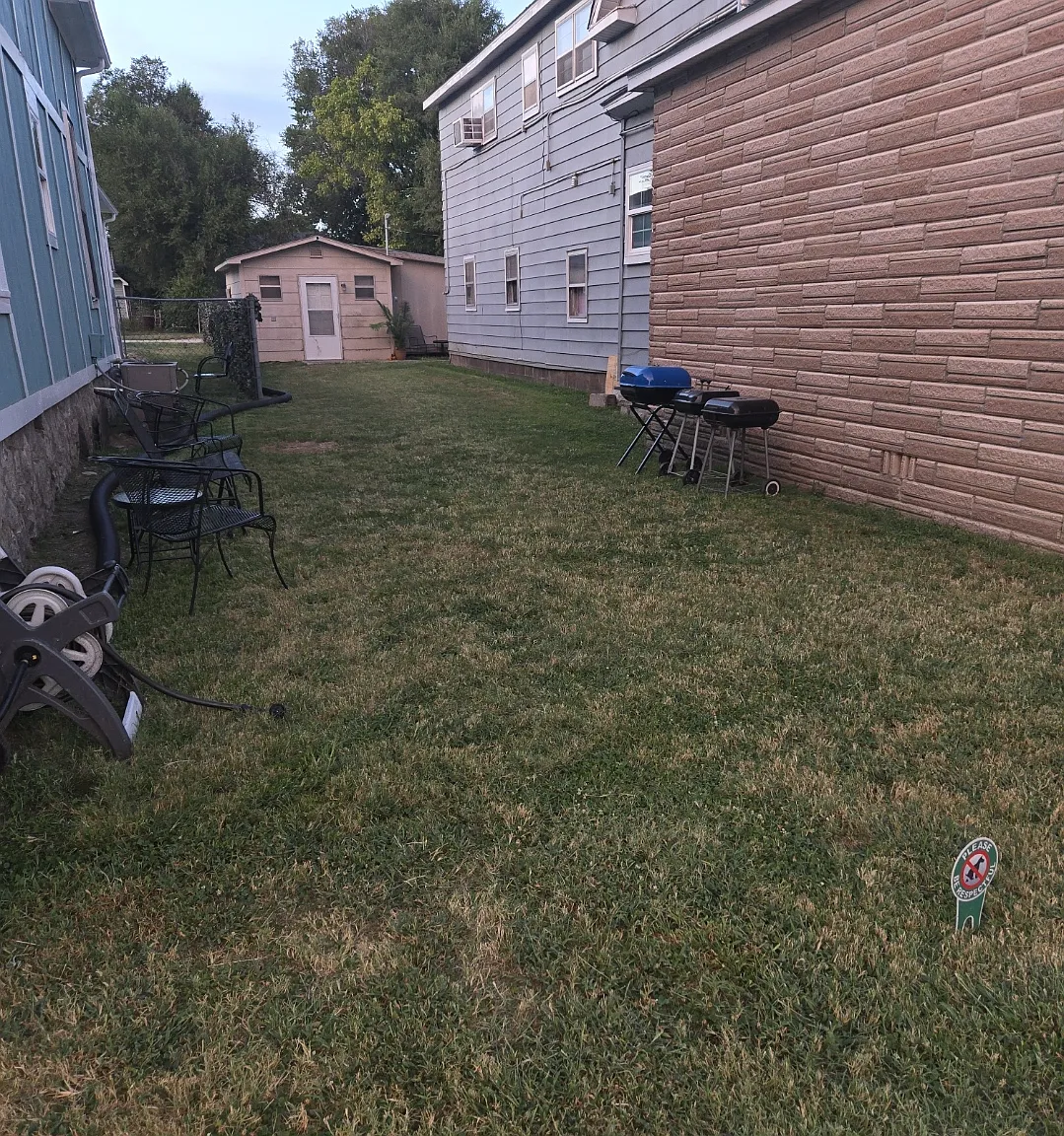 332 W Coler St — Photo 4