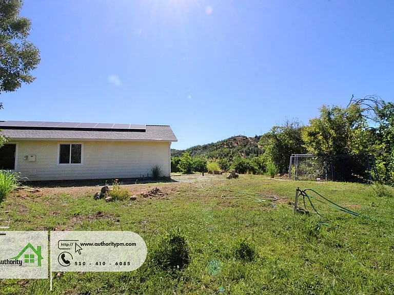 9657 Swasey Dr — Photo 20