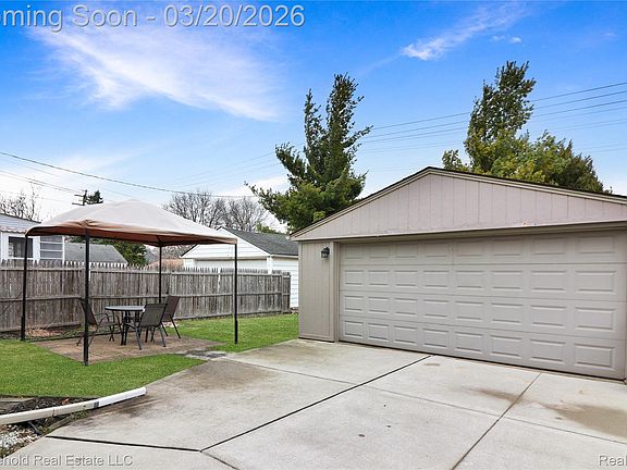 2nd image of 8335 Harding Ave