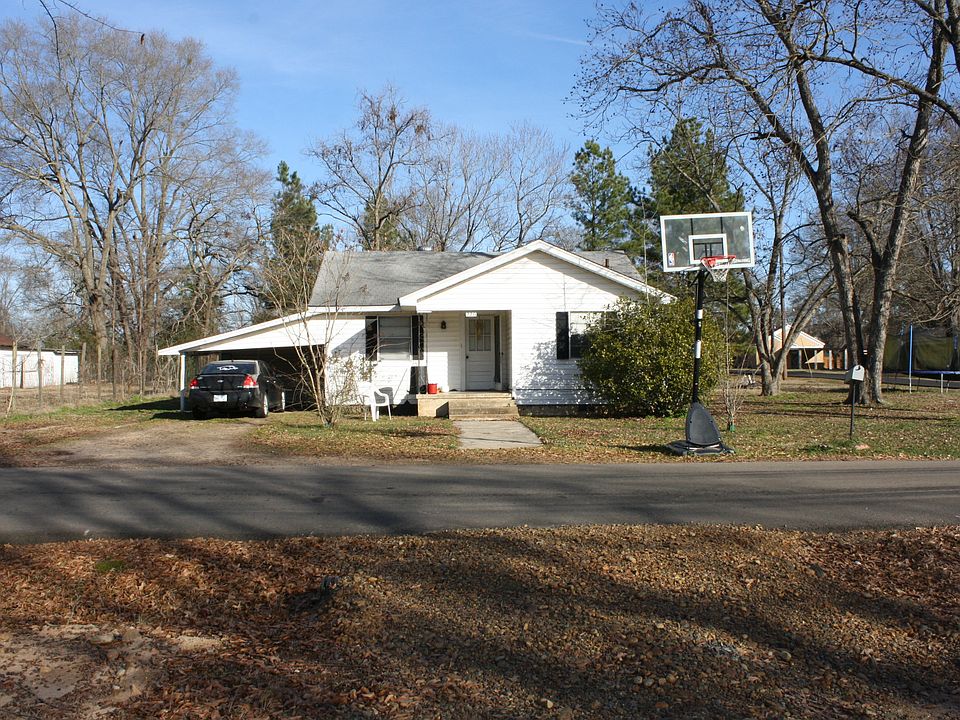 1st image of 220 E Browning St