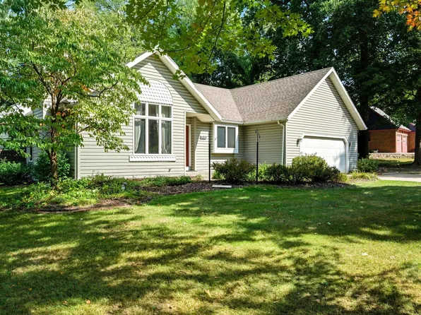1619 Orchard Ln, Niles, MI 49120