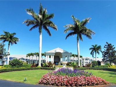 1118 Dorchester CT, Naples, FL, 34104