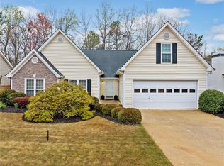455 Ellesmere Way, Buford, GA 30518
