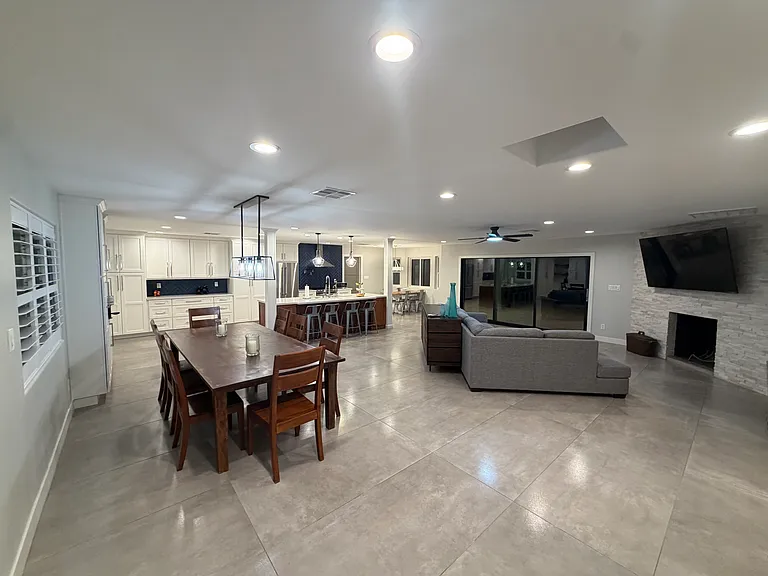 7321 E Camino Santo — Photo 6