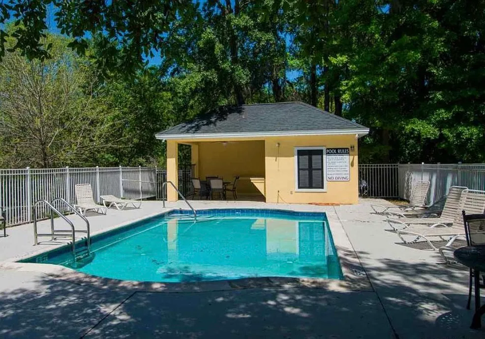 2 bed, 1022 sqft, $1,600 — Photo 2