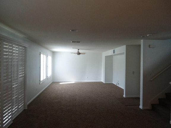 4th image of 2437 Sandpiper Ln