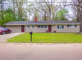 3318 Longwood Dr, Jackson, MS 39212