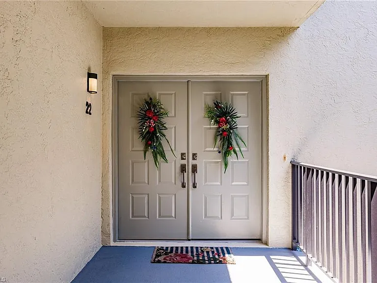 22 Cypress View Dr #B — Photo 39
