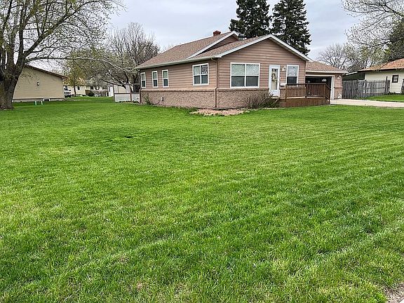 1203 North Dakota Street