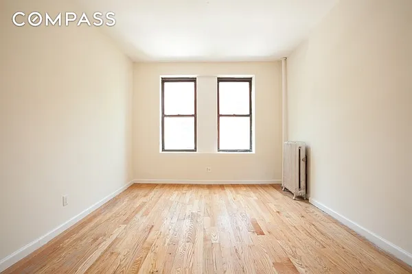 Rented by Compass | media 10