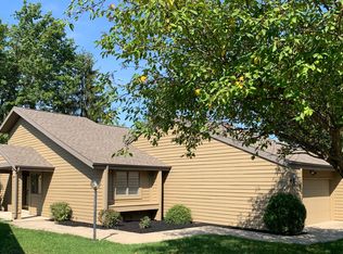 4462 Carya Sq, Columbus, IN 47201