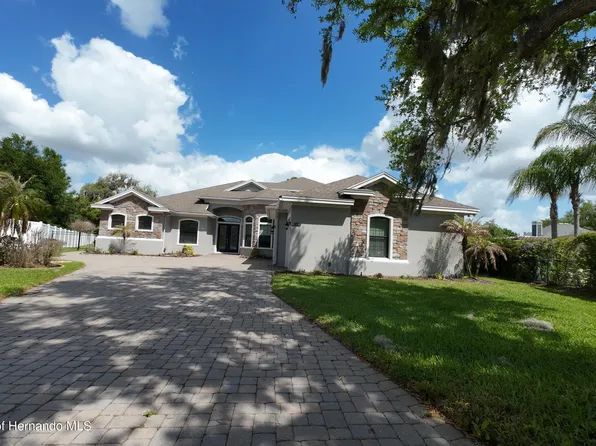 2120 Southern Oaks Ln, Lakeland, FL 33813