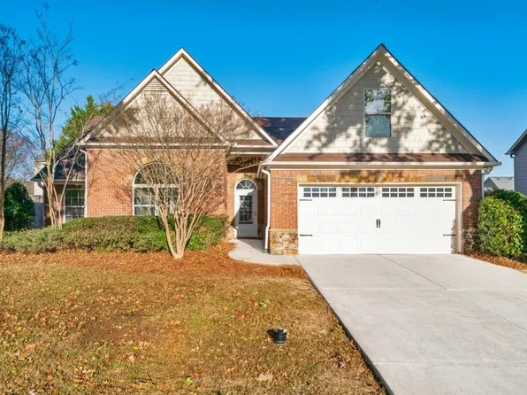 723 York View Dr, Auburn, GA 30011