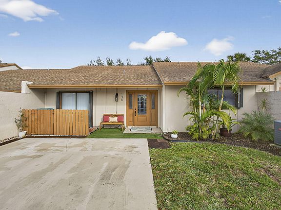 2nd image of 2400 SW 19th Avenue #136