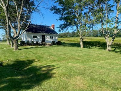 302 Spithaler School Rd, Evans City, PA, 16033
