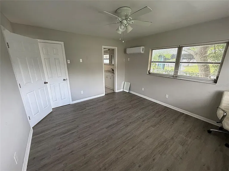 615 Oak Ave — Photo 8