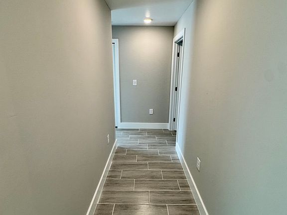 4th image of 2164 Edison Ave #2164