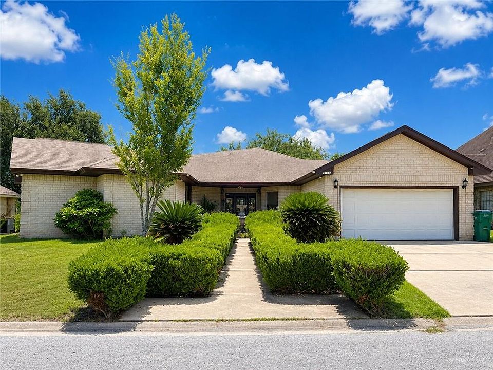 1st image of 2715 Charlotte Dr