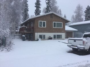 308 Shannon Dr #B, Fairbanks, AK 99701