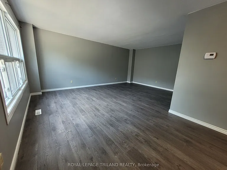 585 Gainsborough Rd #66 — Photo 10