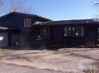2586 Cedar Hill Rd, West Frankfort, IL 62896