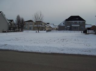 1445 Lance Ave, Elburn, IL 60119