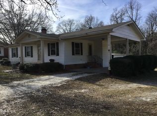 140 Surles Rd, Benson, NC 27504