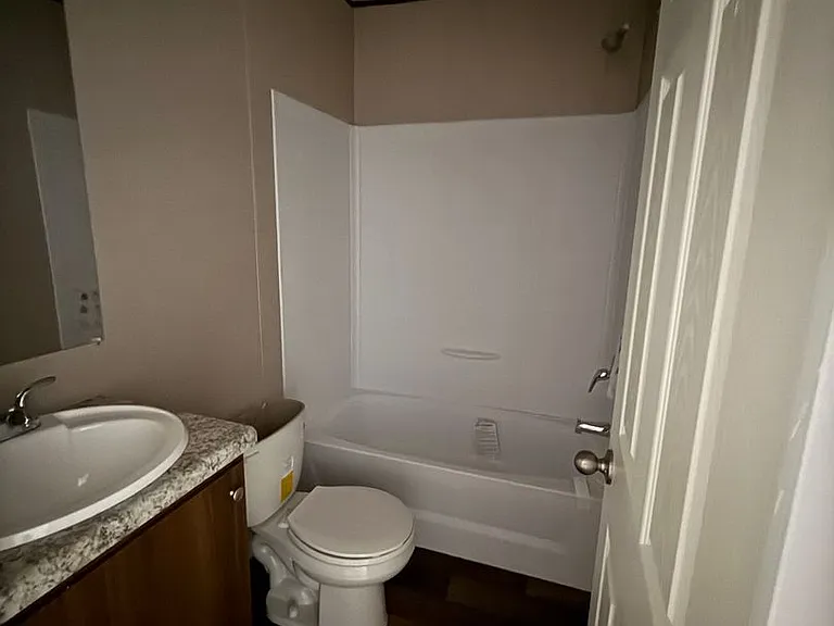 307 Quail Run St — Photo 15