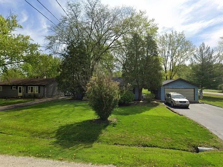 1233 S Lawler Ave — Photo 8