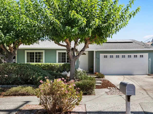 930 Hobie Ln, San Jose, CA 95127